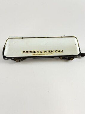 American Flyer O Gauge 412 Vintage Bordens Milk Car 1939-1940